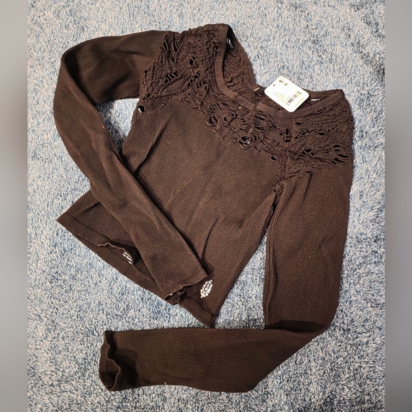 NWT FP Movement happiness Runs Floral Top Sz M/L - Picture 6 of 6